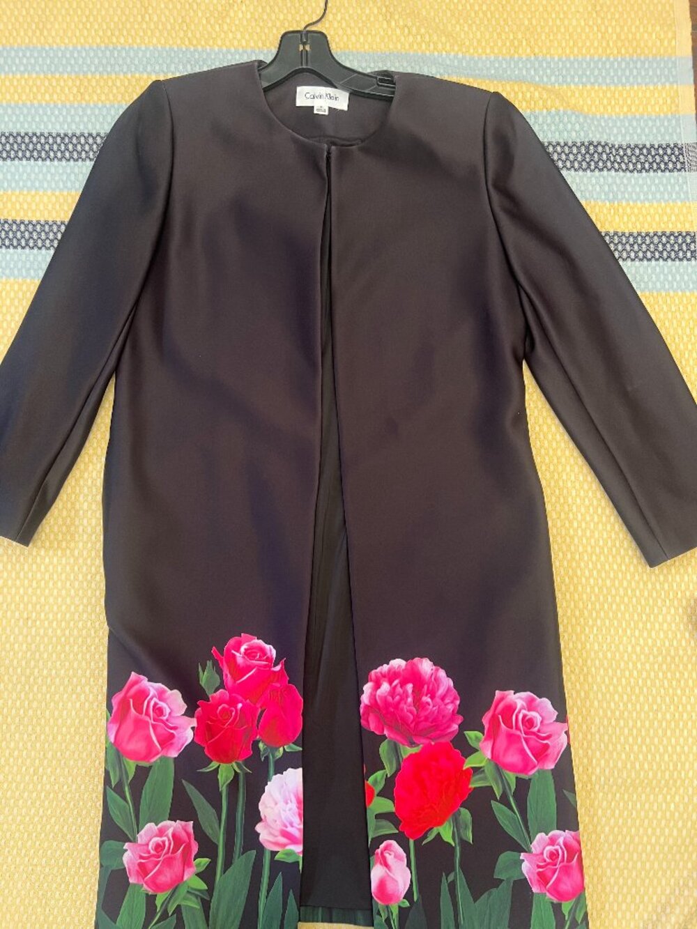 Calvin Klein Rose Floral Hem Long Duster Coat Size 6